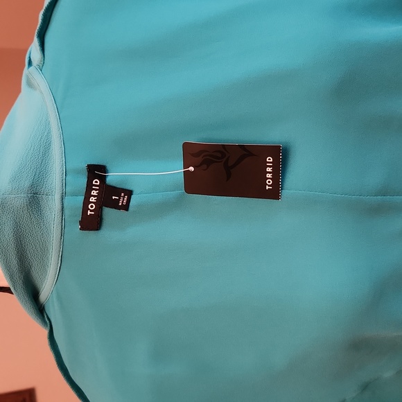 Torrid crop jacket - Picture 6 of 8